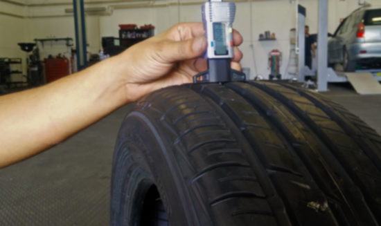Montagem e equilibragem de pneus